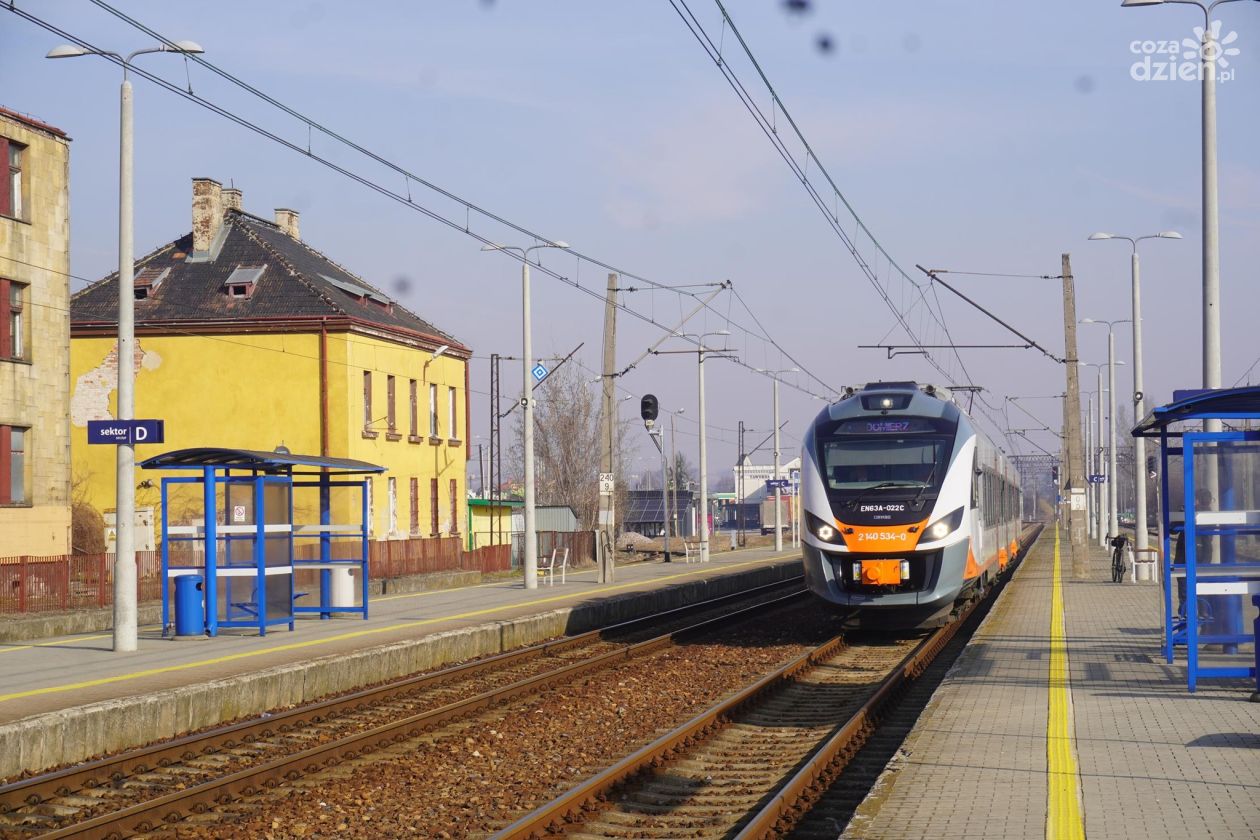 Stałe połączenie kolejowe Sandomierz – Kielce powraca po 19 latach!