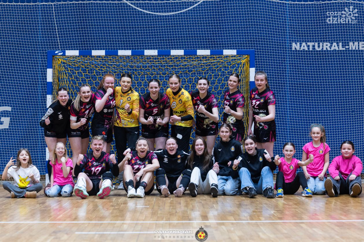 Korona Handball za burtą 