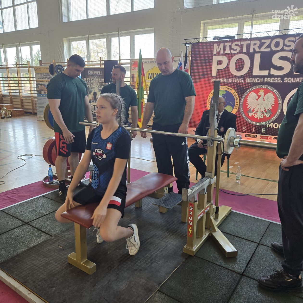 Podwójne złoto dla Zuzanny Sikorskiej w trójboju siłowym 