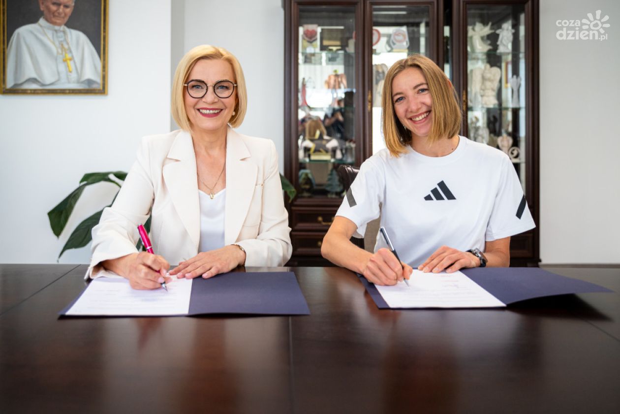 Mistrzyni bieżni będzie promować Świętokrzyskie! Sabina Jarząbek ambasadorką naszego regionu