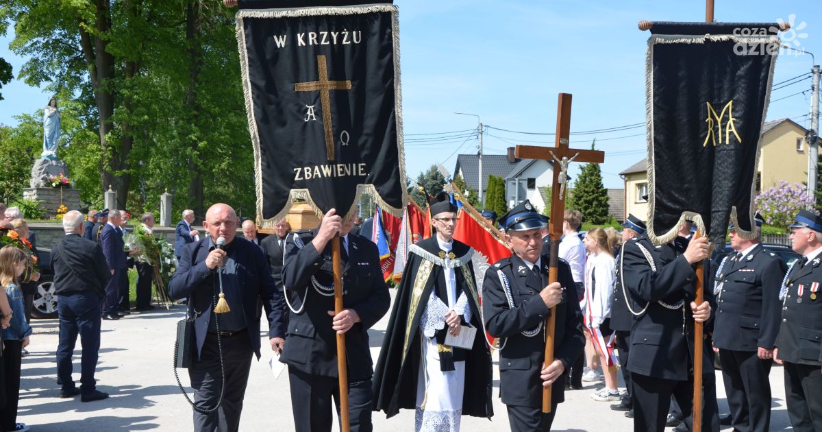 Ostatnie pożegnanie Stanisława Stachury - pierwszego wójta gminy Masłów
