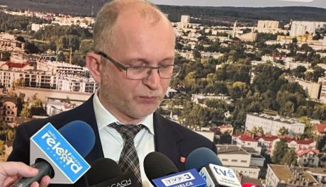 Prokuratura rozliczy wyjazdy byłego wiceprezydenta Kielc. Czy zawiniła również prezydent Wojda?