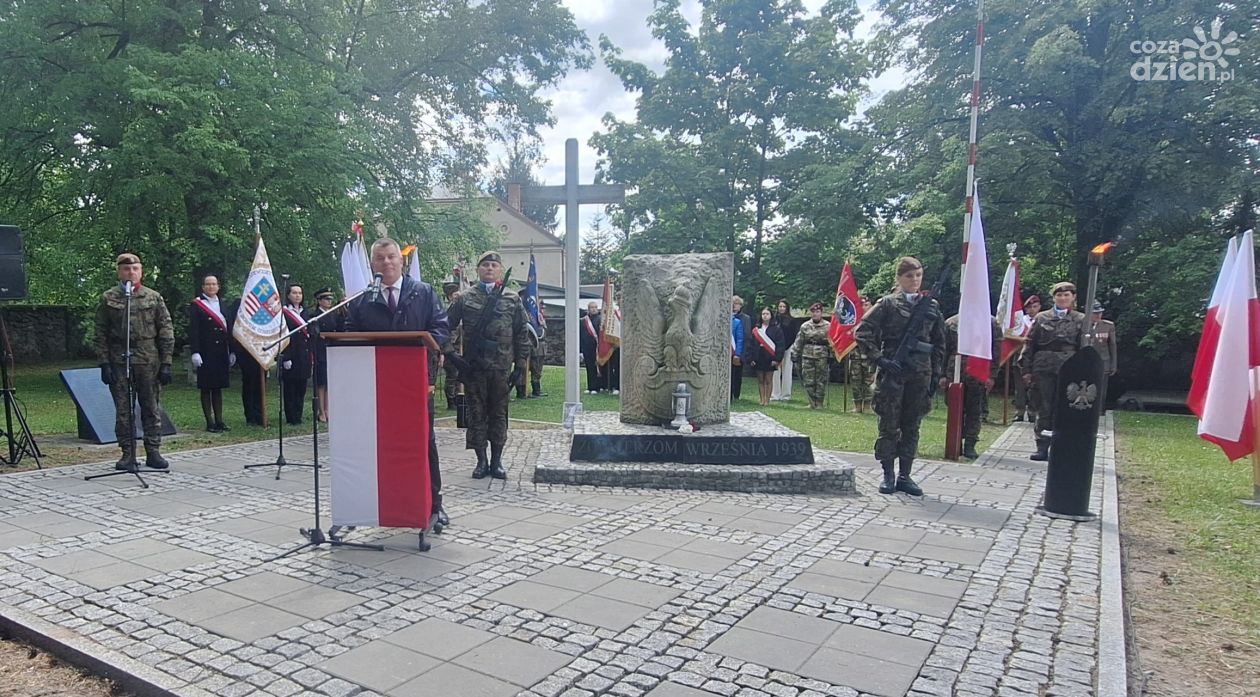 Narodowy Dzień Zwycięstwa w Kielcach - okazja do refleksji i zadumy