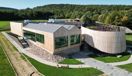 
57. Dymarki w Nowej Słupi - wielkie zmiany, wielkie gwiazdy, wielka tradycja 
