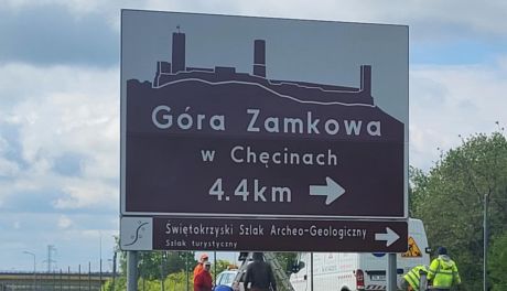 Nowe oznakowanie turystyczne na trasie S7