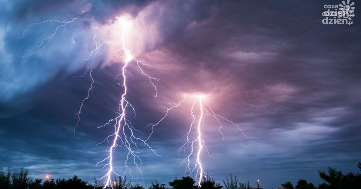 Silny deszcz i burze. Alert IMGW