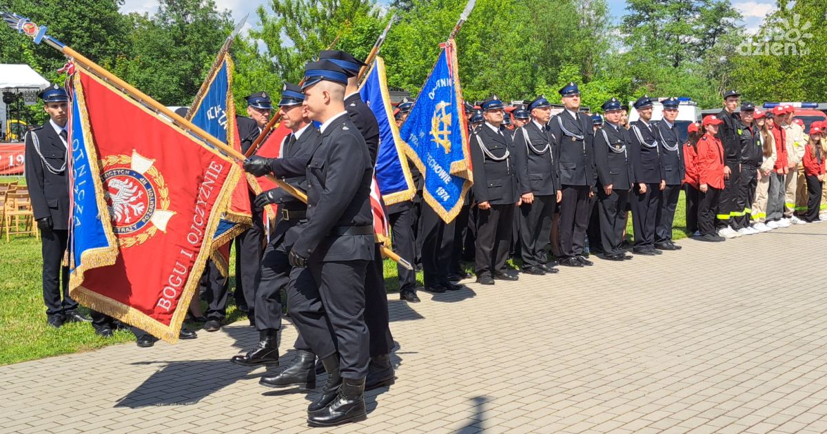 Strażacy z OSP KSRG Chmielów świętowali stulecie działalności