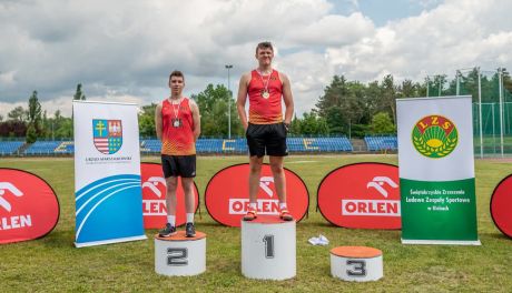 Kapitalny występ kieleckich zawodników na Mistrzostwach Województwa ŚZLA i Zrzeszenia LZS U18 i U20 w Kielcach