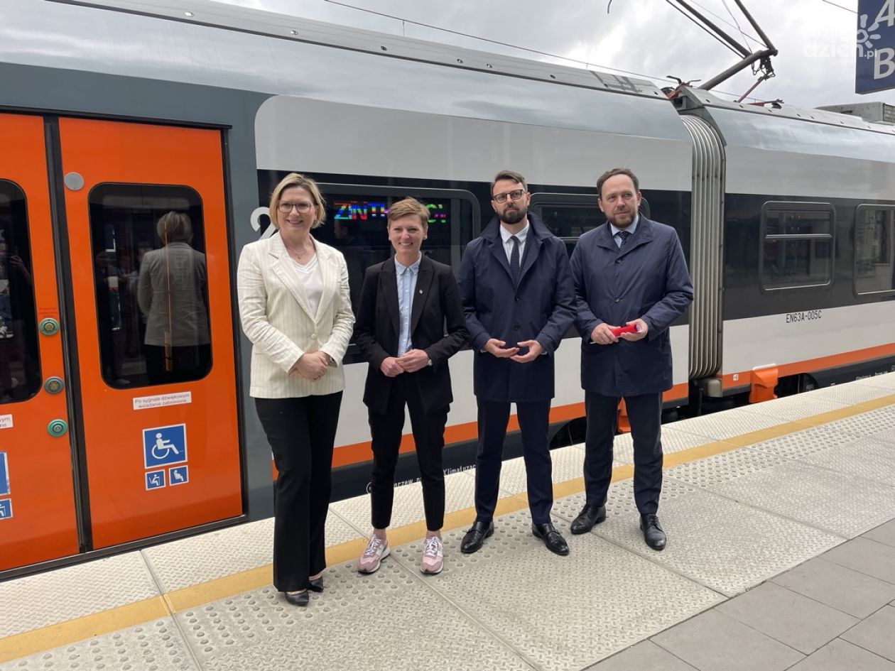 Autobusem i pociągiem na jednym bilecie w Kielcach 