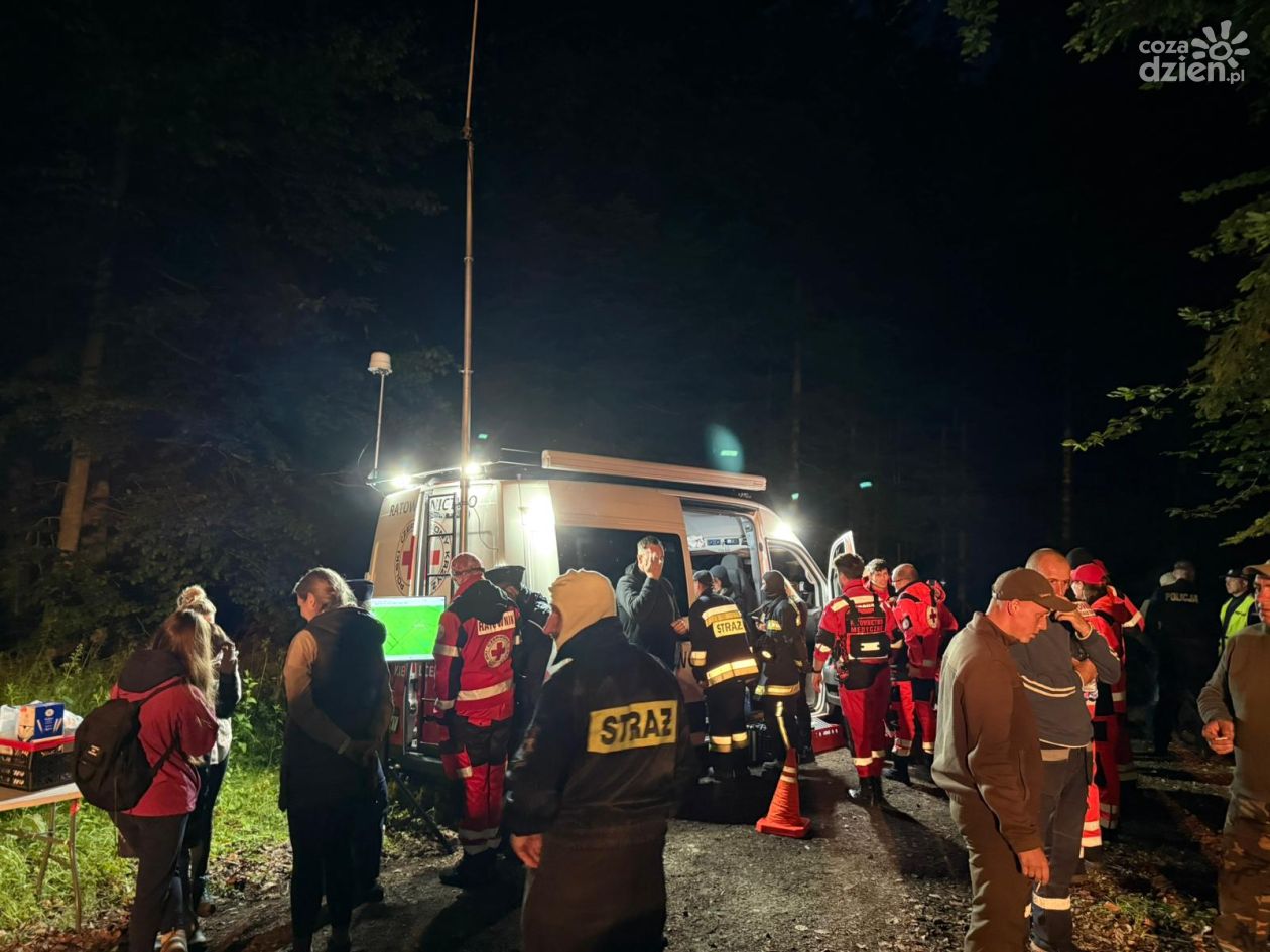 14-latka z gminy Daleszyce odnaleziona po całonocnych poszukiwaniach