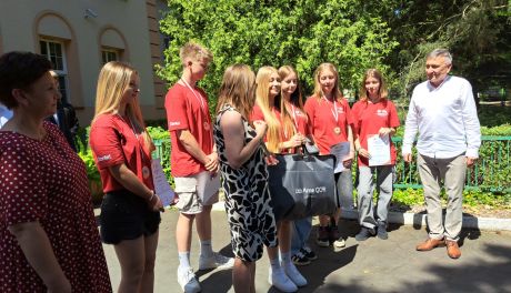 Najlepsi młodzi ratownicy są w LO nr III im. W. Broniewskiego w Ostrowcu 