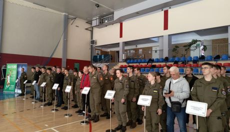 Ostrowiecka szkoła mistrzostwa sportowego szkoli też przyszłych żołnierzy 