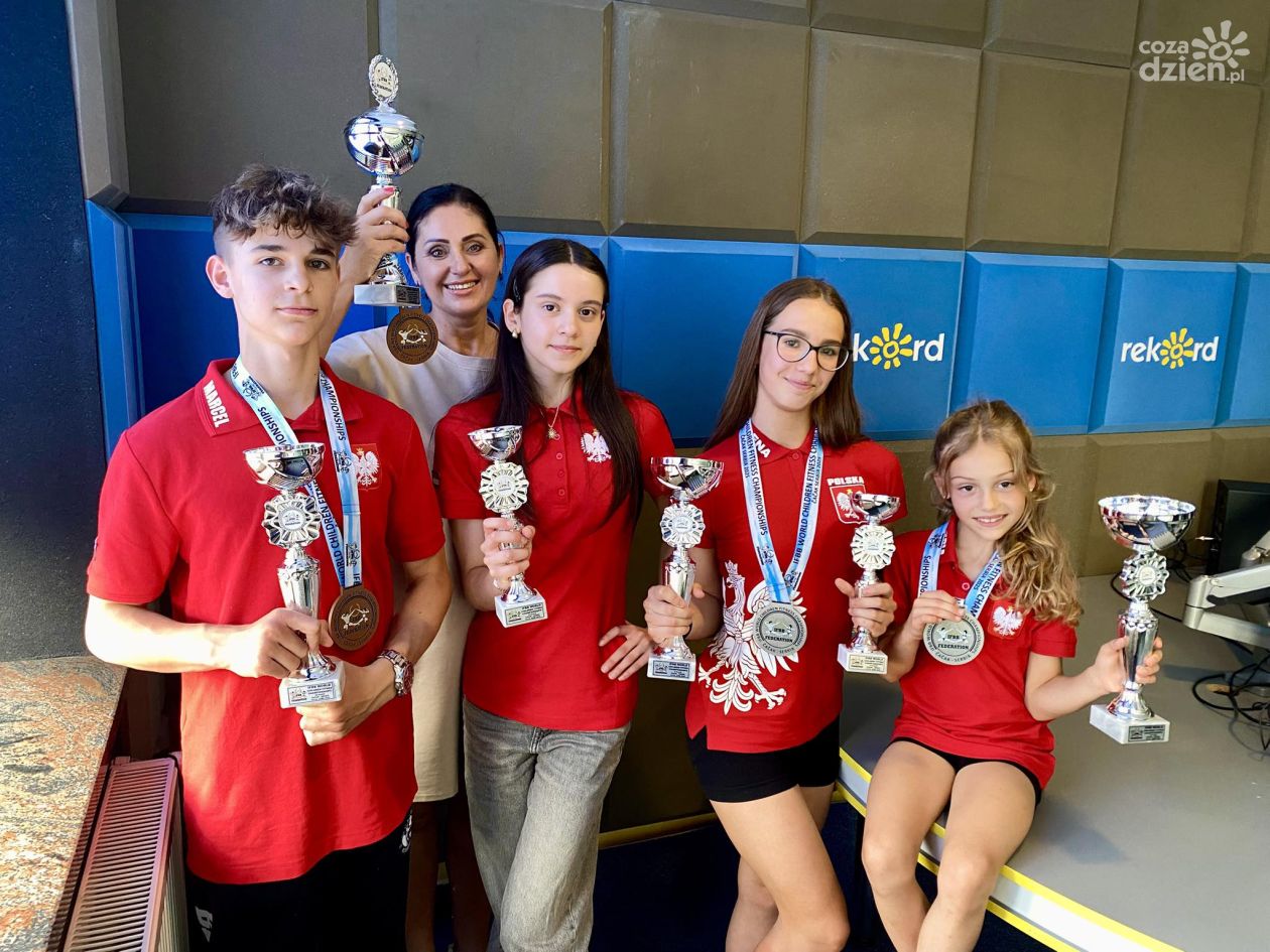 „Spełniliśmy nasze marzenia” – rozmowa z Mistrzami Świata z klubu BLACK & WHITE Ostrowiec Świętokrzyski