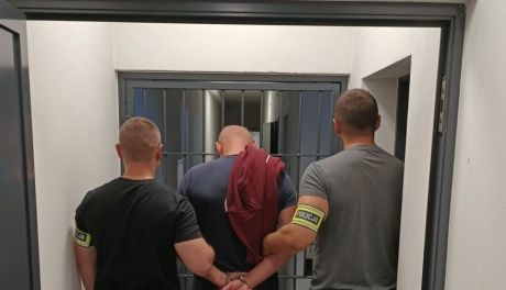 Mężczyzna, który uprowadził busa z 13-latka w środku zatrzymany w Warszawie
