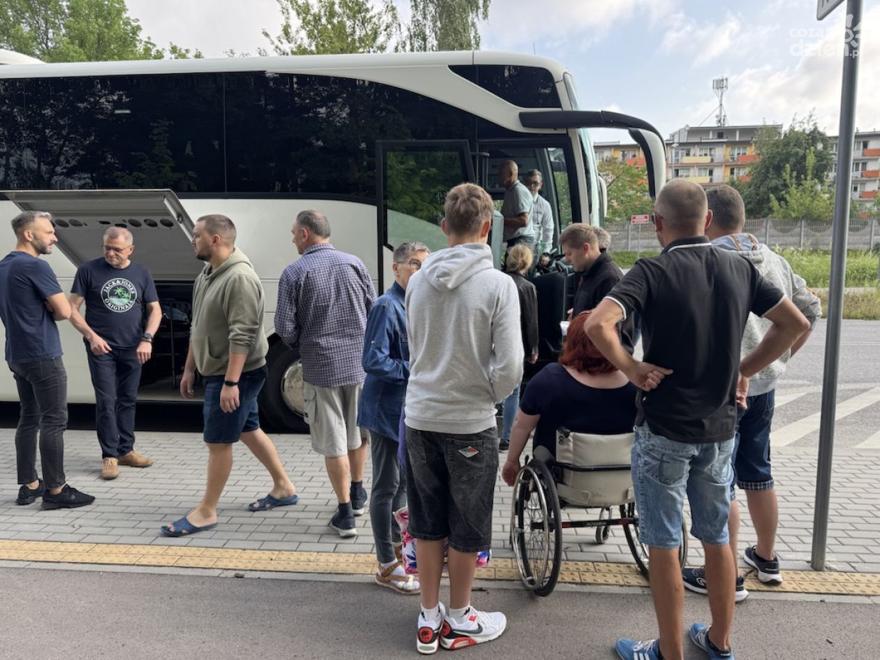 Niepełnosprawni z Kielc w drodze nad Bałtyk