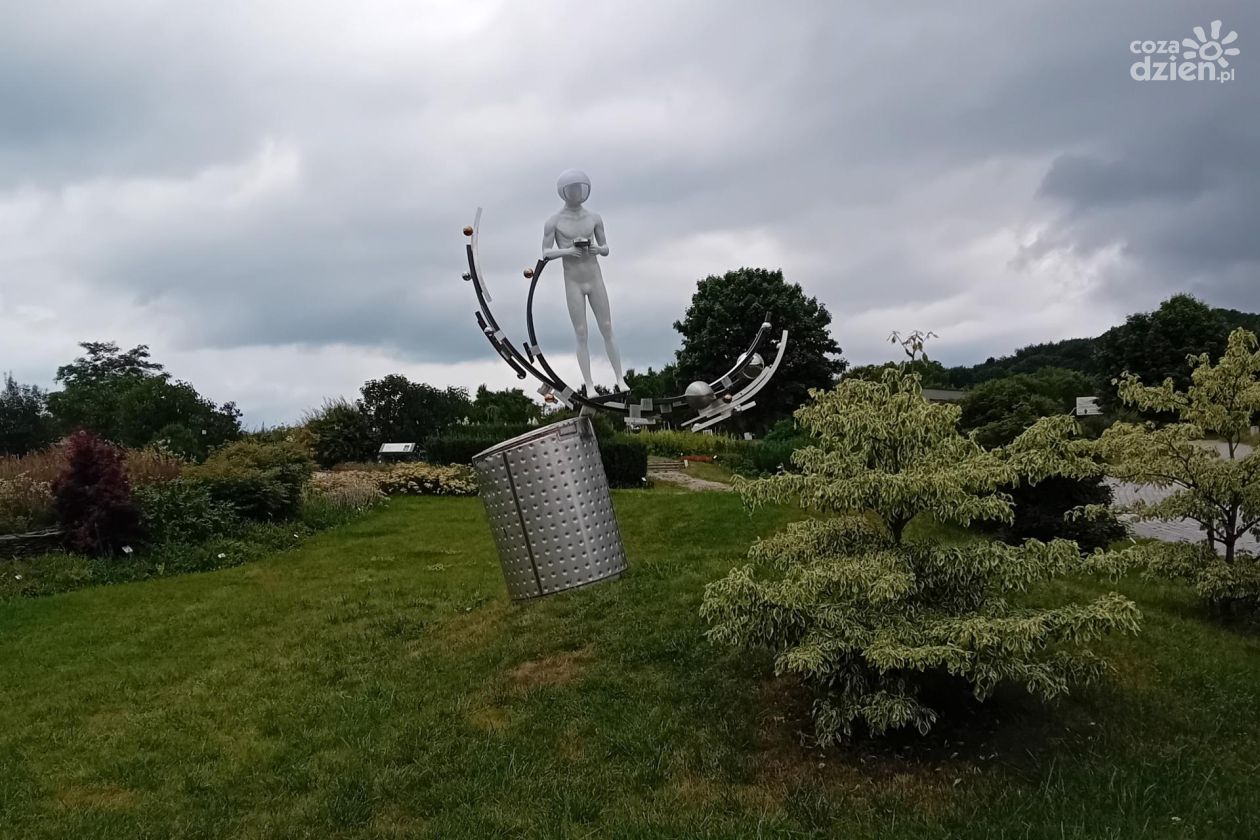 Sławosz Uznański-Wiśniewski w kieleckim Ogrodzie Botanicznym