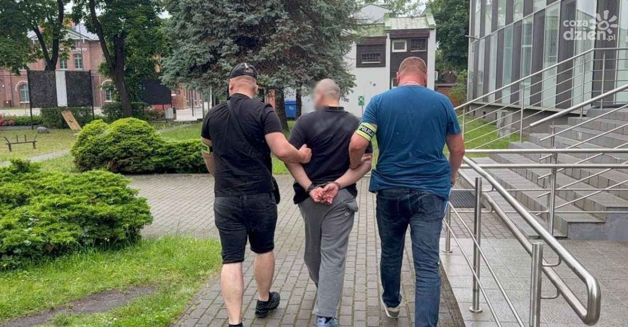 49-latek z powiatu staszowskiego poszukiwany listem gończym złapany po drugiej stronie Polski