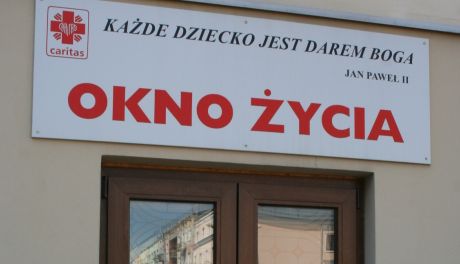 Stan noworodka znalezionego w oknie życia jest ciężki 