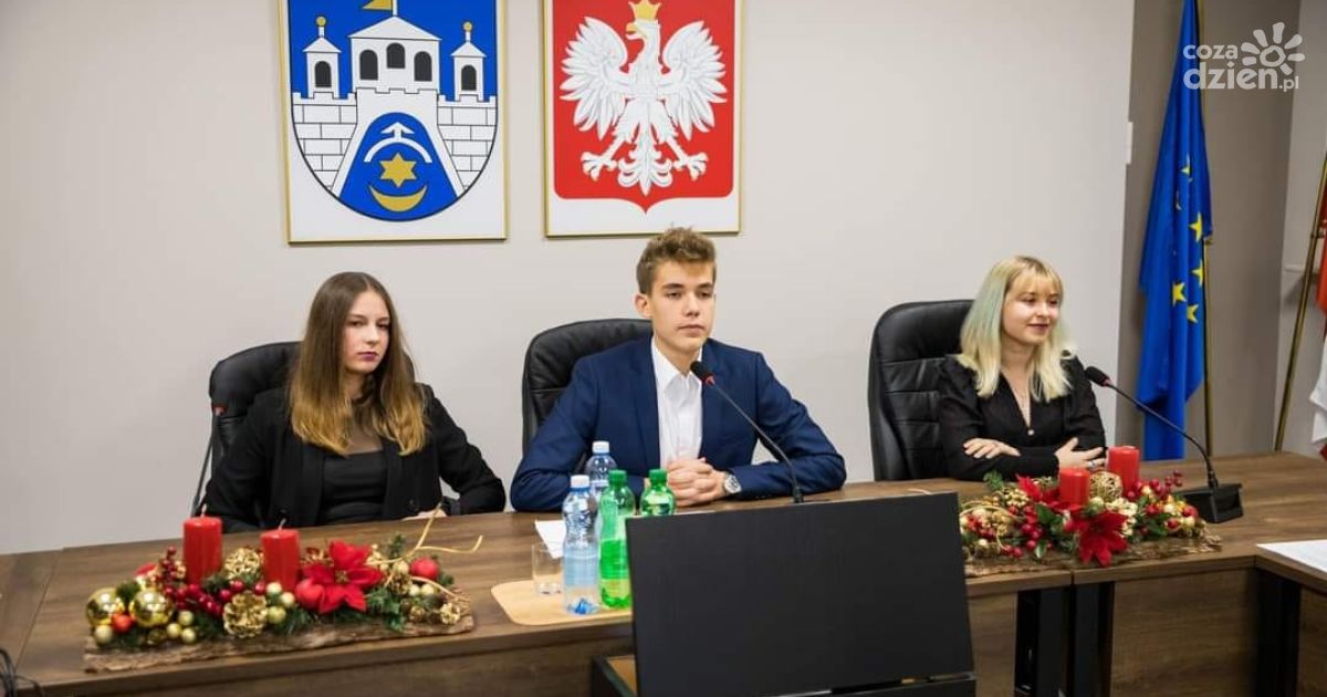 Ostrowiecka Młodzieżowa rada Miasta kończy pierwszą kadencję