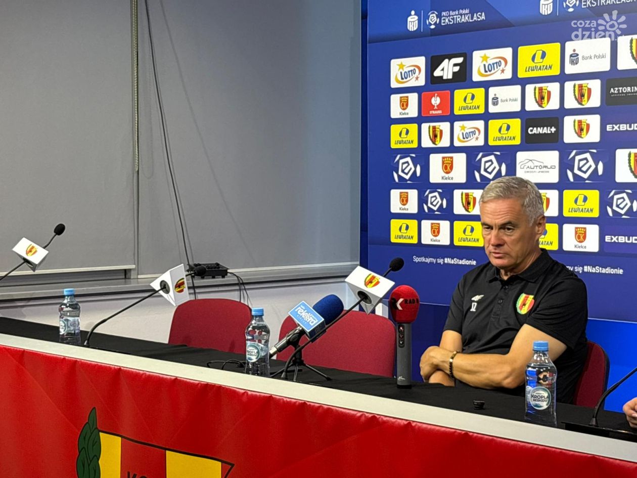 Jacek Zieliński po meczu z Legią:  Próbowaliśmy skoczyć do gardła, ale niestety się nie udało