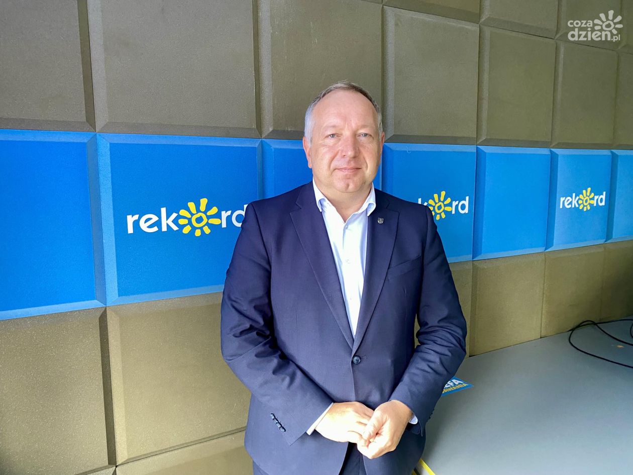 A. Łakomiec: Ostrowiec się zmienia - inwestujemy tam, gdzie mieszkańcy tego potrzebują