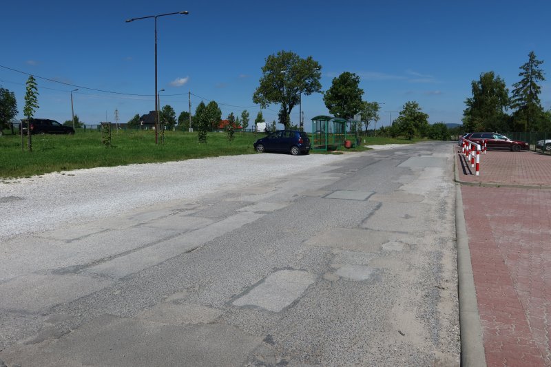 Piekoszów z 4,2 mln zł rządowego wsparcia na przebudowę drogi do szkoły