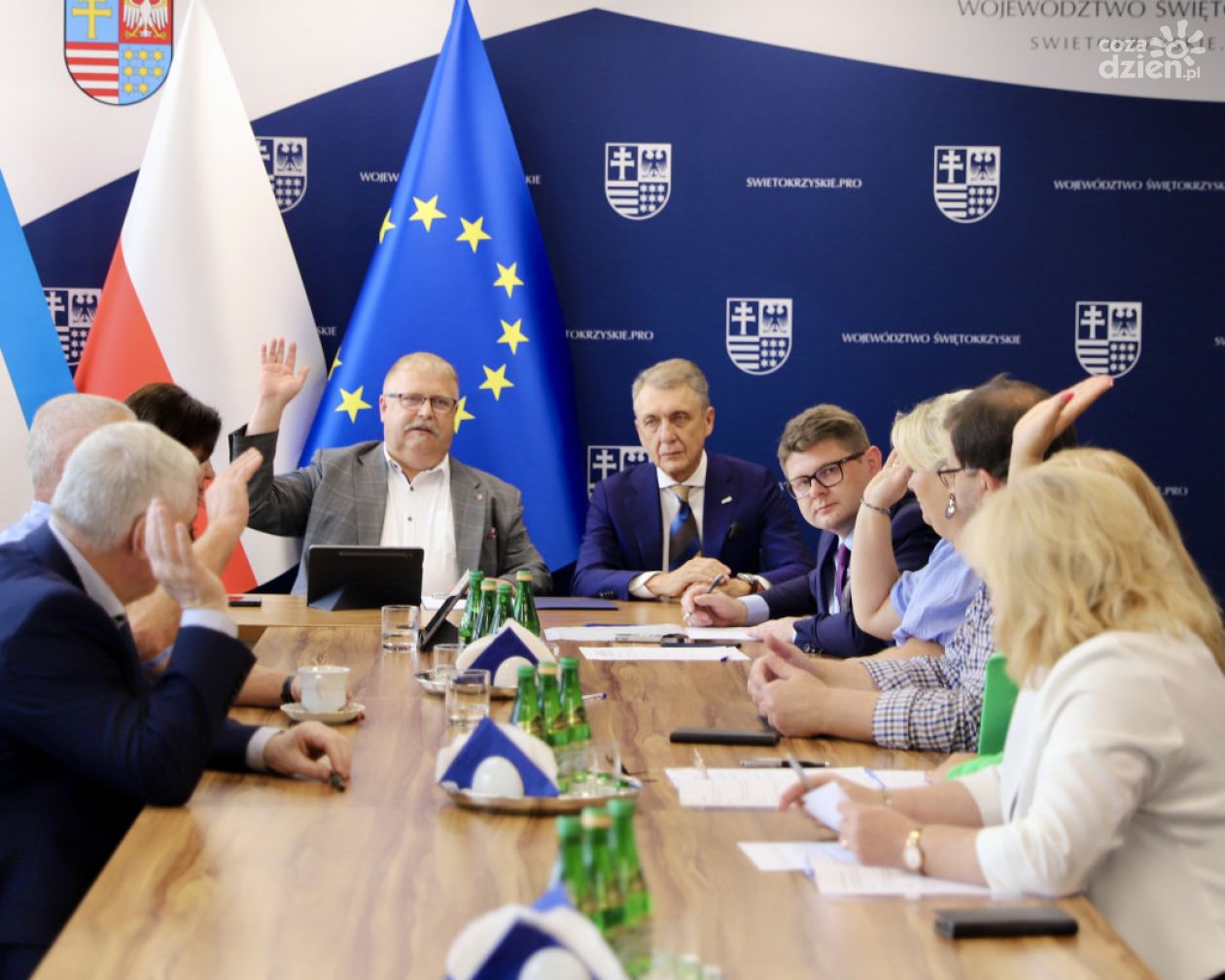 Obrady Komisji Sejmiku Województwa Świętokrzyskiego: Budżet, inwestycje i kultura