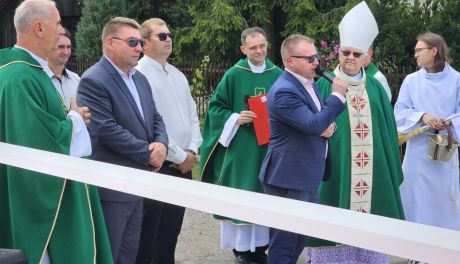 Wierni mają nowy parking przy kościele w Radoszycach