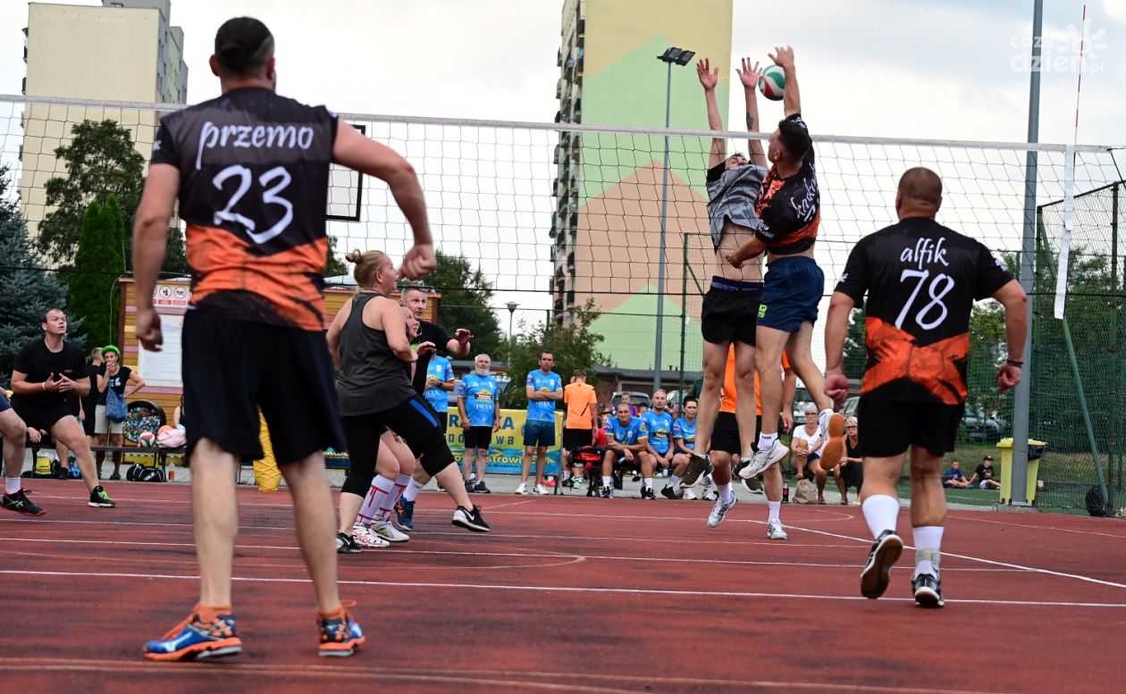 XV Wakacyjny Turniej Piłki Siatkowej Dzikich Drużyn