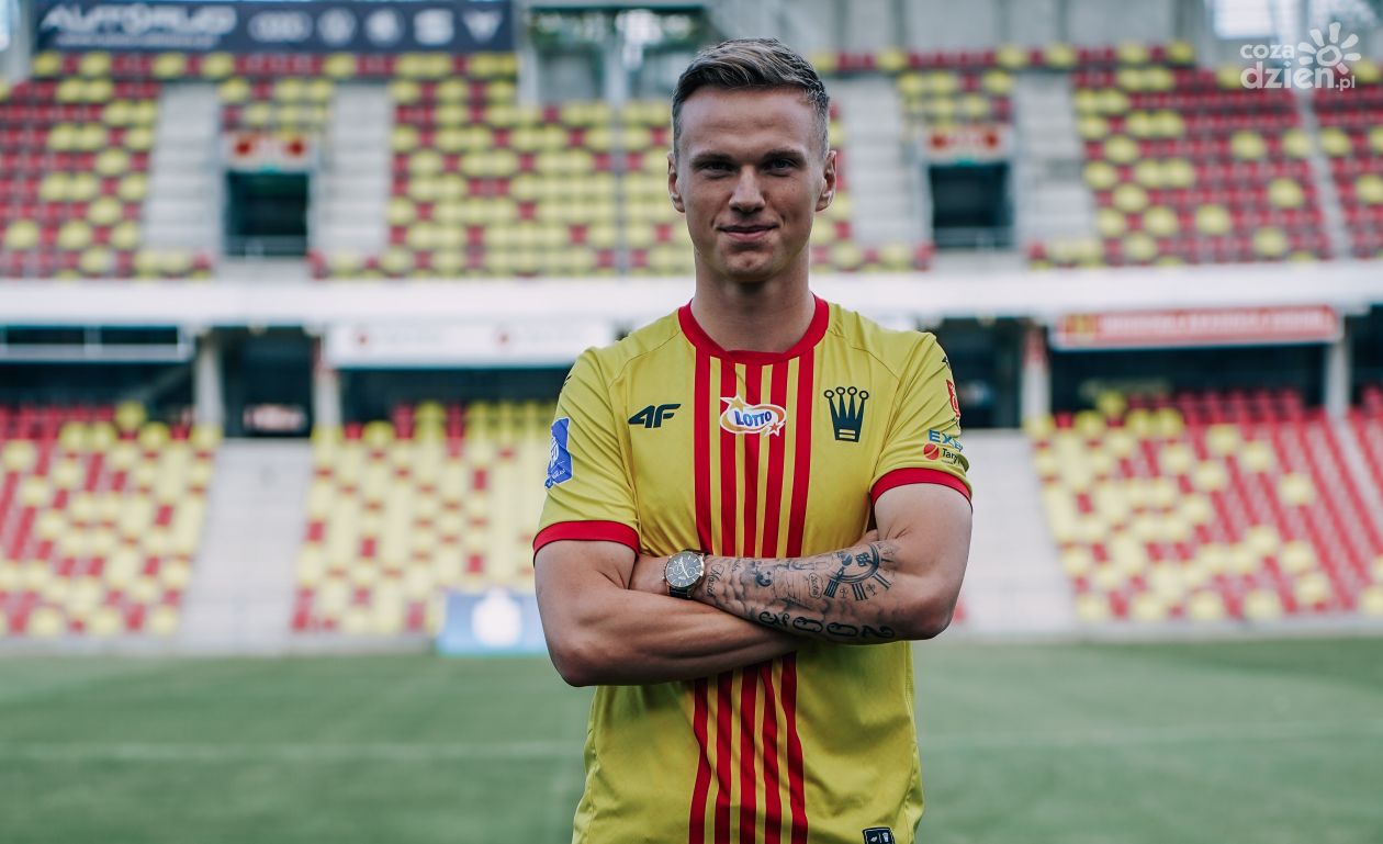 Smolarczyk: Ambitny piłkarz nie chce tylko siedzieć na ławce