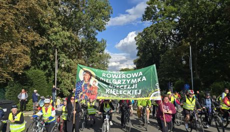 XII Rowerowa Pielgrzymka Diecezji Kieleckiej dotarła na Jasną Górę