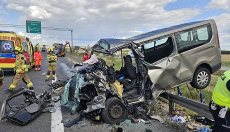 Tragiczny wypadek na S7 w miejscowości Mierzawa – nie żyją cztery osoby