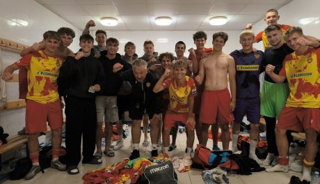 Trzech zawodników KKP Korona Kielce wyróżnionych przez Świętokrzyski Związek Piłki Nożnej