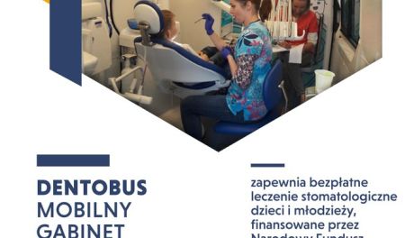 Gabinet dentystyczny przed ostrowieckimi podstawówkami 