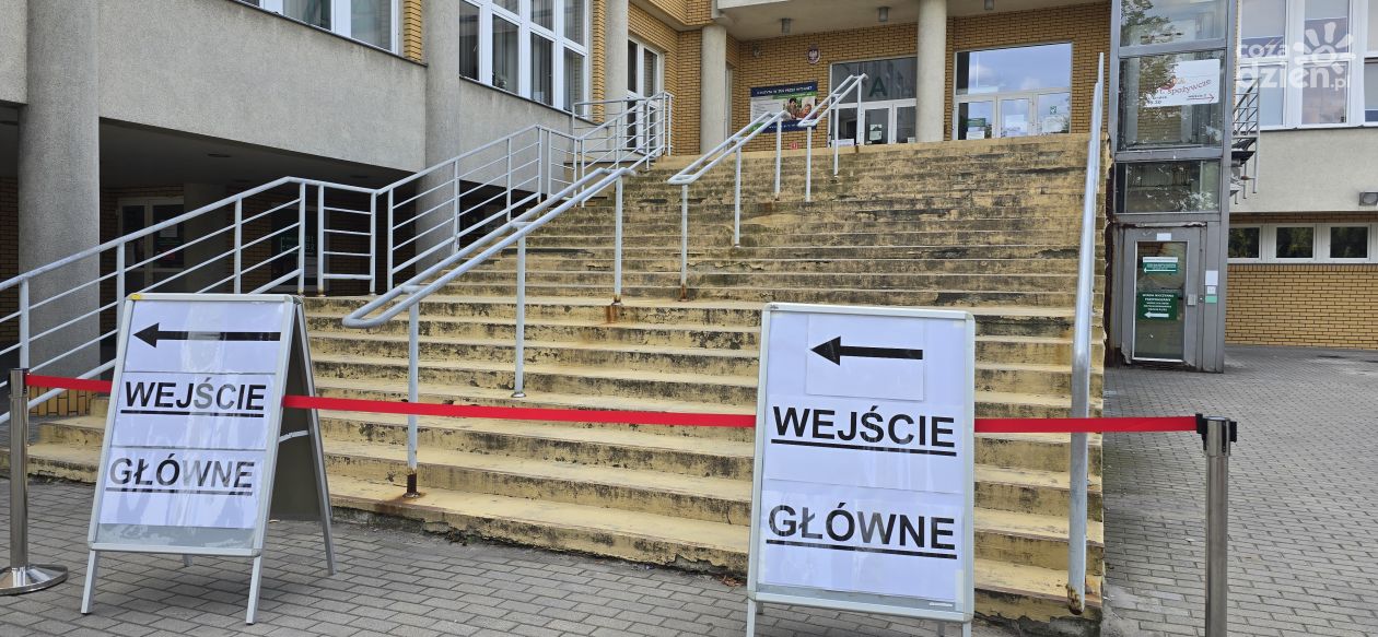 ZUS w Kielcach w remoncie – nowe wejście i wyłączenie głównej części parkingu