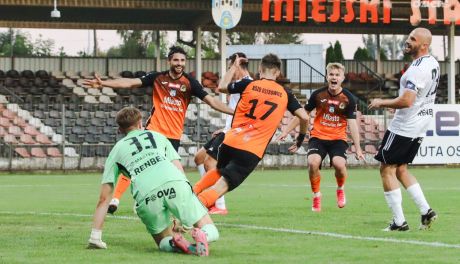 Znów gra trzecia liga. Przed nami derby województwa