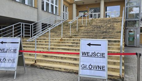 ZUS w Kielcach w remoncie – nowe wejście i wyłączenie głównej części parkingu