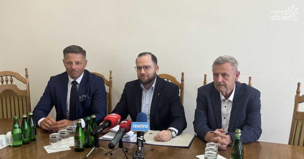 Kielecka Rada Miasta przygotowuje się do intensywnej sesji - nieruchomości, plaża nad zalewem i nocna sprzedaż alkoholu