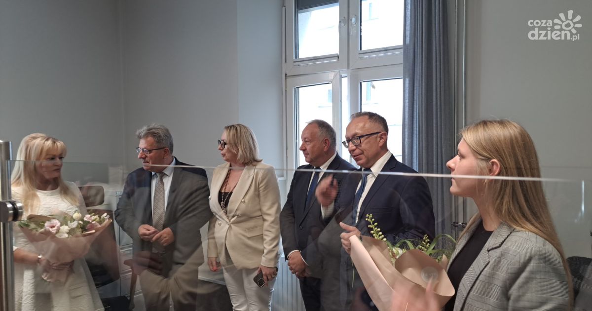 Frekwencyjny sukces punktu paszportowego w Ostrowcu