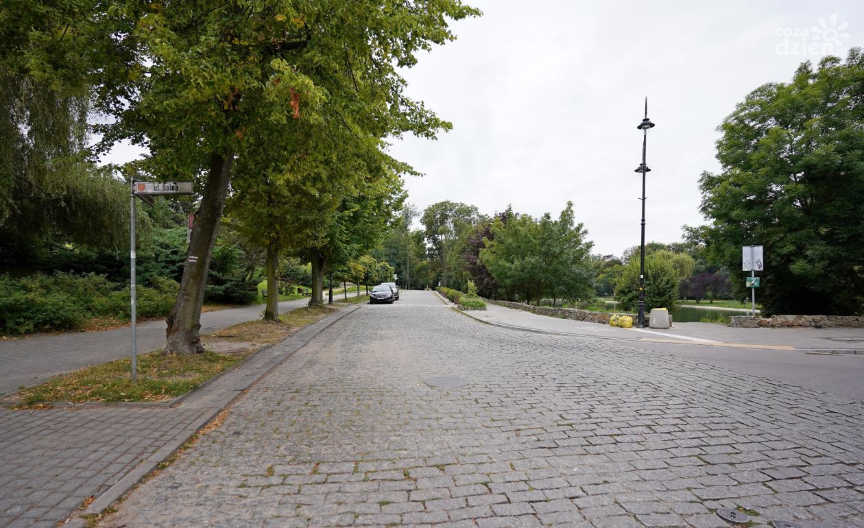 Utrudnienia na ul. Staszica. Impreza towarzysząca MSPO