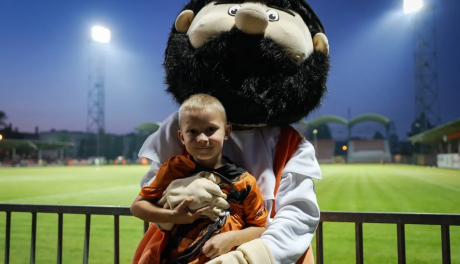 KSZO 1929 Ostrowiec startuje z akcją „Szkolny Zestaw Kibica”