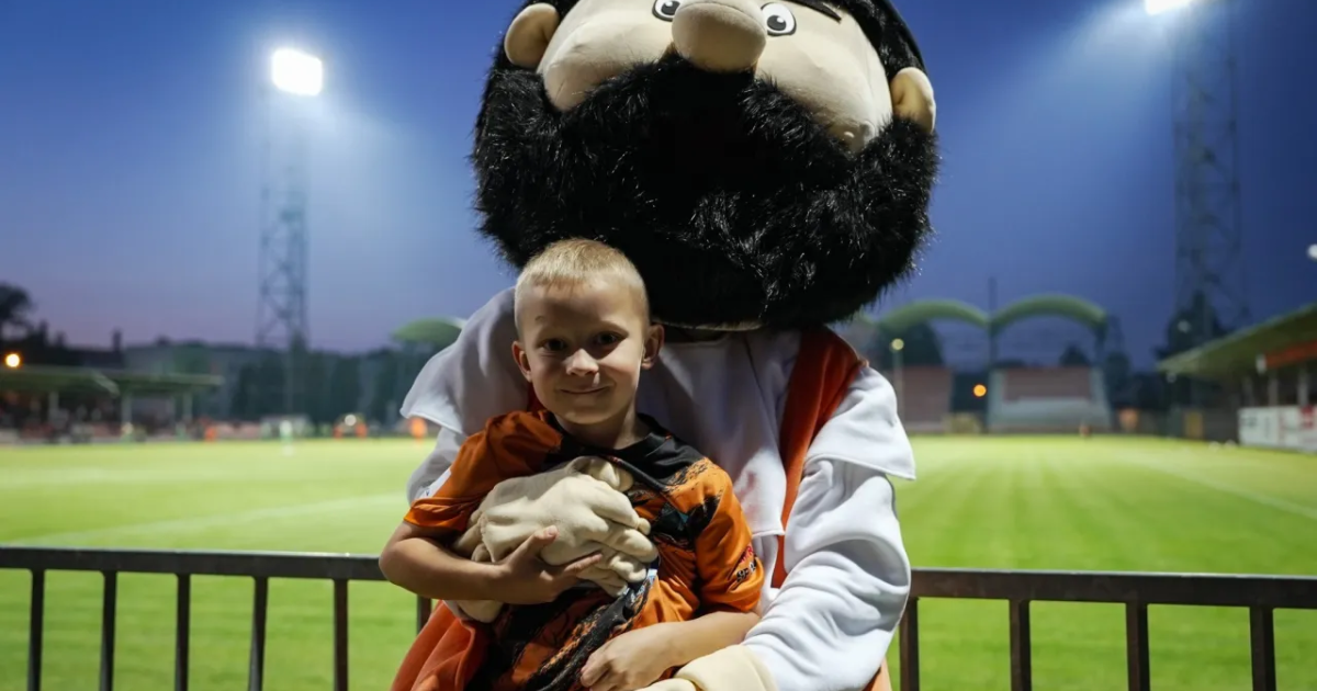 KSZO 1929 Ostrowiec startuje z akcją „Szkolny Zestaw Kibica”