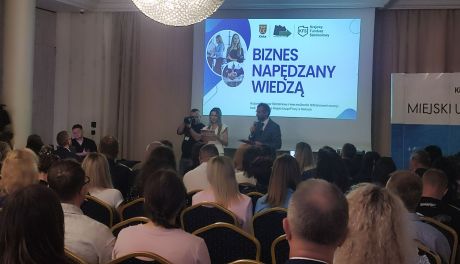 Biznes napędzany wiedzą. Krajowy Fundusz Szkoleniowy i inne możliwości dofinansowań rozwoju kadr, które oferuje Miejski Urząd Pracy w Kielcach