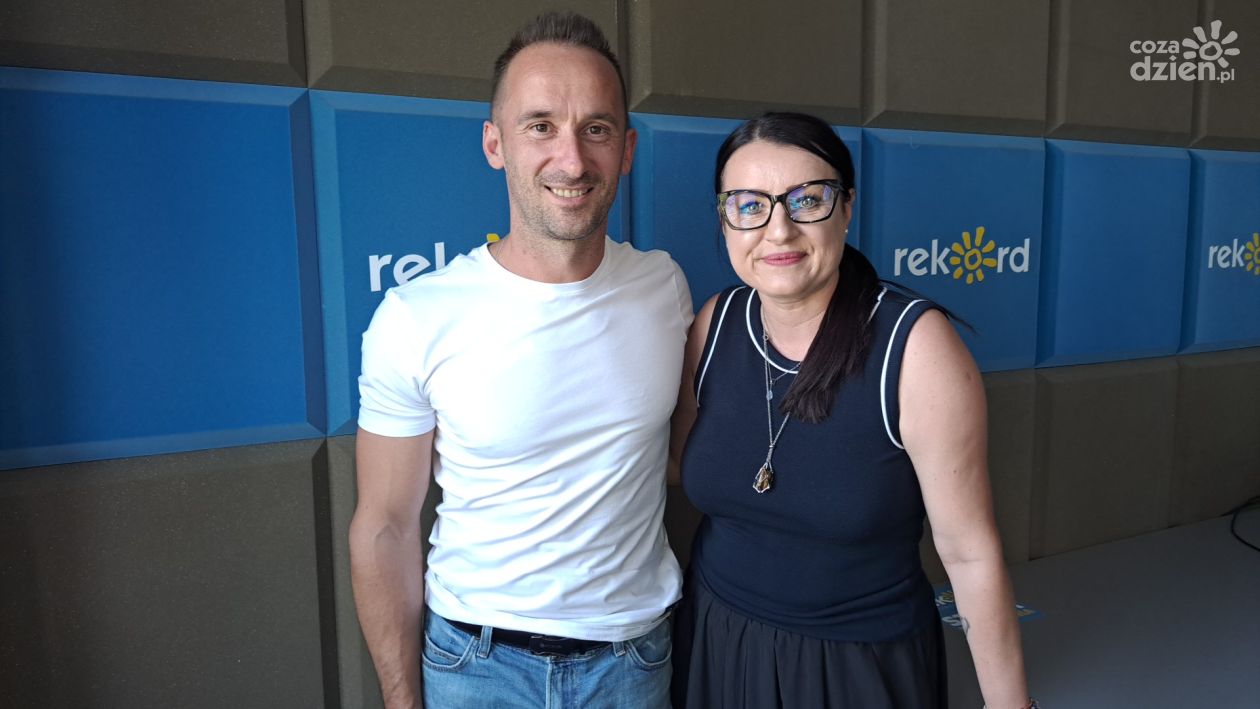 A. Gębura, P.Barański: Sportowa rywalizacja w zabawnych przebraniach ma szczytny cel 