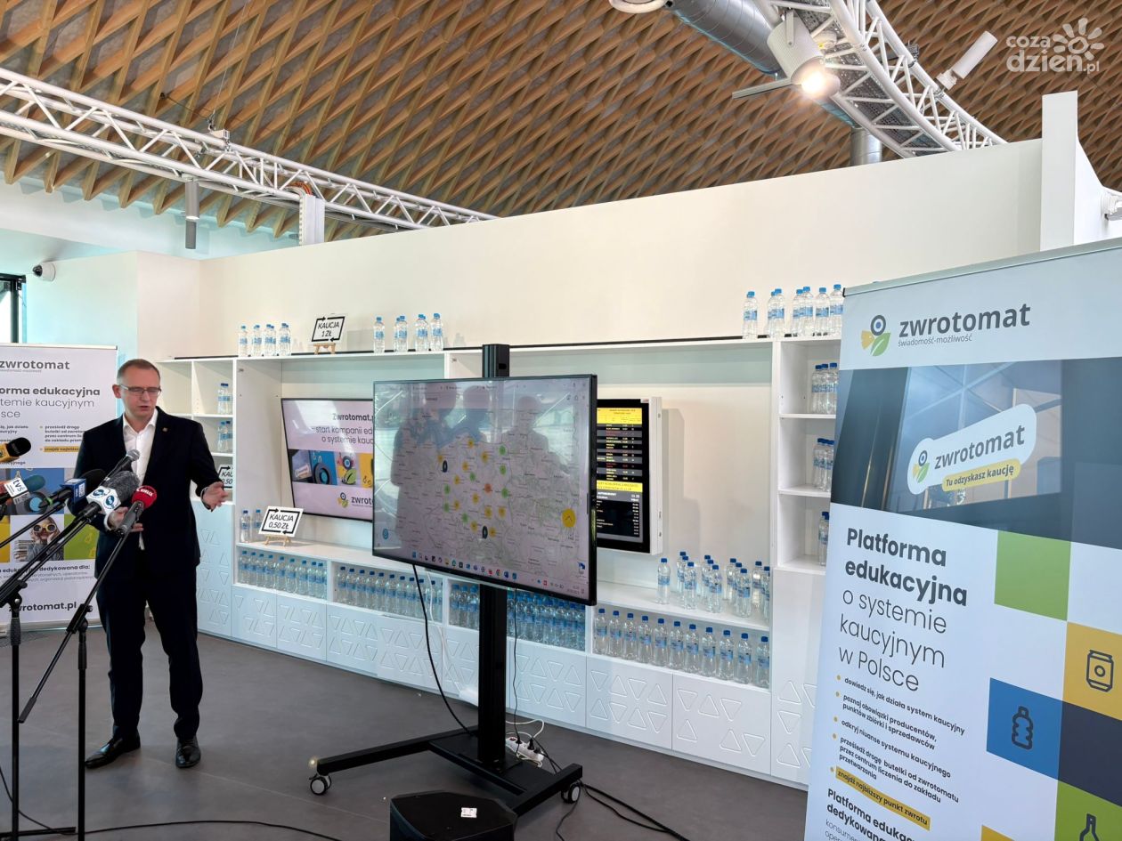 W Kielcach zainaugurowano pierwszą w Polsce platformę edukacyjną Zwrotomat.pl