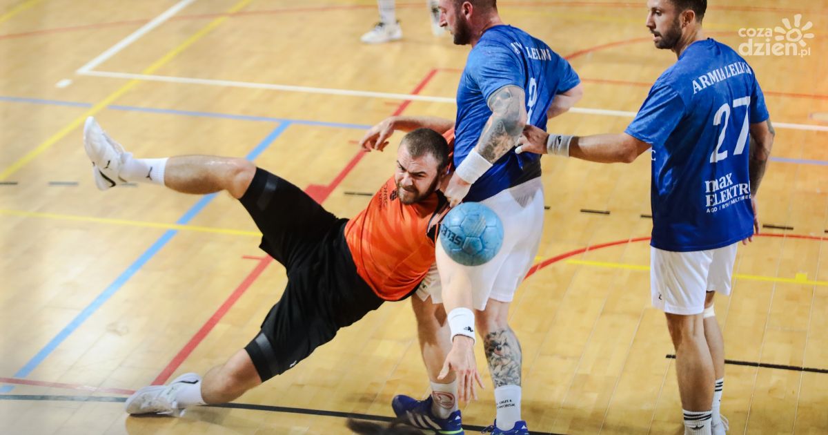 KSZO Ostrowiec Św. - SPR Orzeł Przeworsk [ZDJĘCIA]