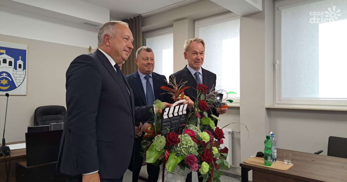 Aktor Mirosław Baka dołączył do grona Honorowych Mieszkańców Ostrowca