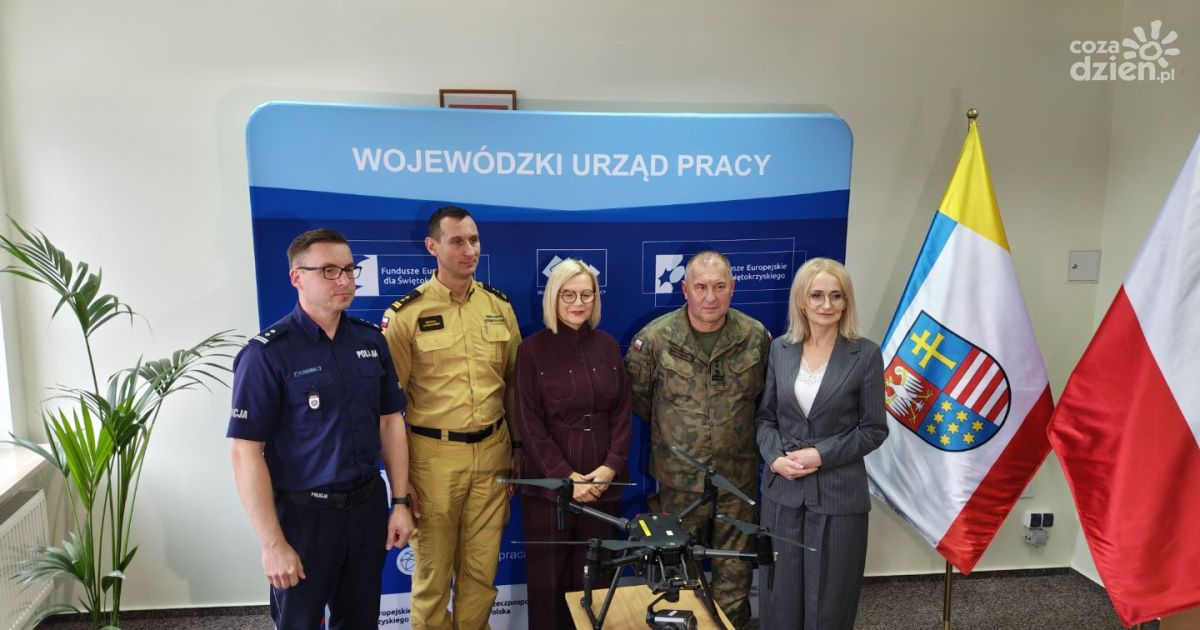 Miliony dla pracowników służb na szkolenia operatorów dronów