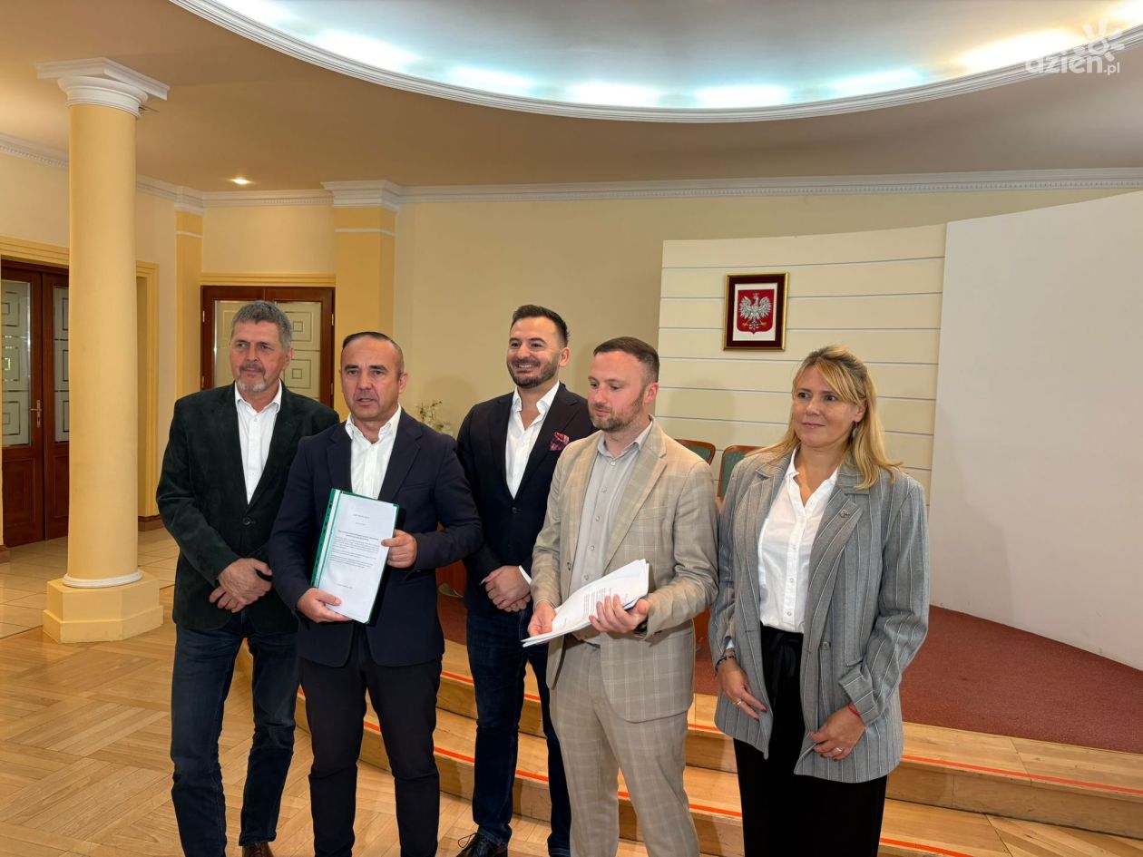 Raport cząstkowy komisji rewizyjnej o delegacjach. Radni podzieleni w ocenie