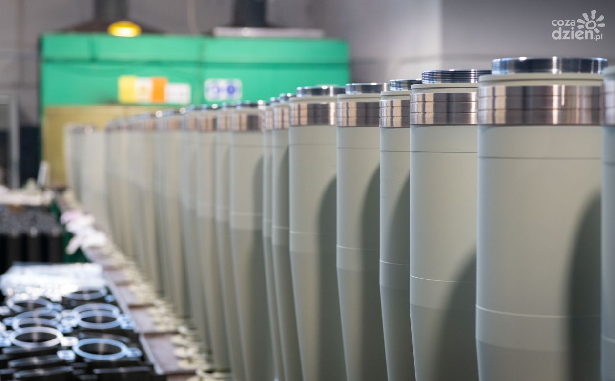 Tak powstają korpusy amunicji 155 mm produkowane przez MESKO w Kraśniku